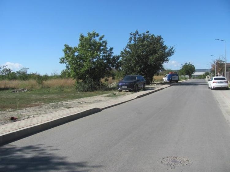 Prelungirea Ghencea, Safirului, Stradal - 9