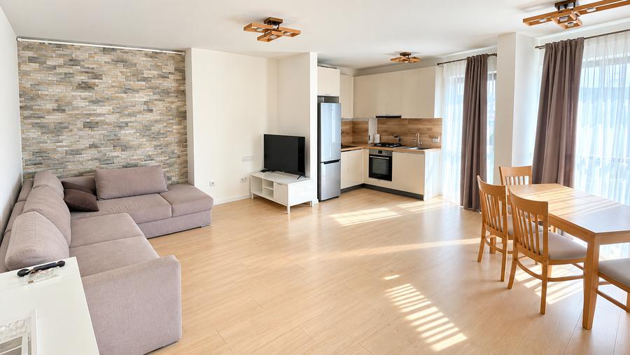 Apartament cu 2 camere semidecomandat în Tomis Nord