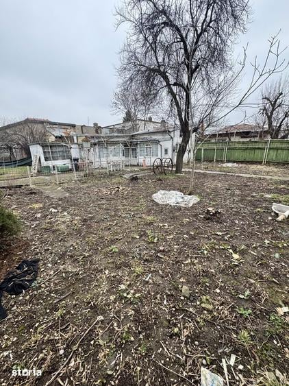 Casa reziden?iala din caramida, teren 456 mp, acces asfaltat - 2