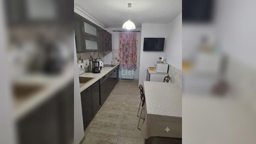 Apartament cu 4 camere decomandat în Mănăștur