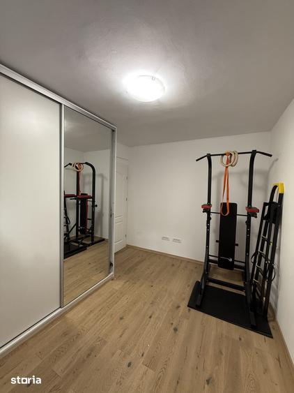 Apartament cu 3 camere în Grivița