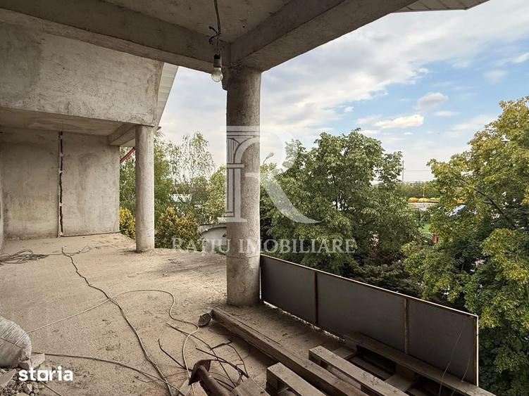 Proprietate | D+P+1+M | Destinata activitatii comerciale | Oradea - 11