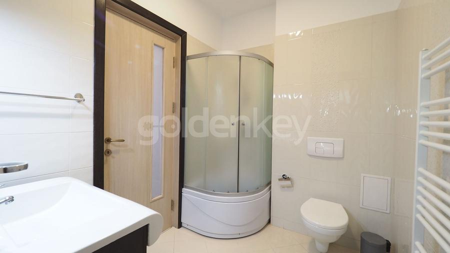 Duplex cu 7 camere cu Canalizare în Pipera