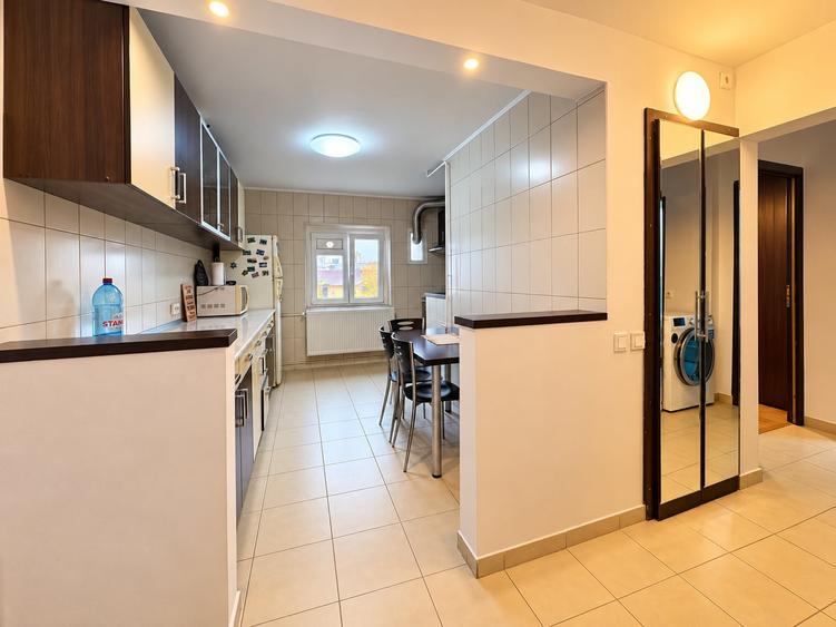 Apartament cu 2 camere decomandat, mobilat în Alba Iulia