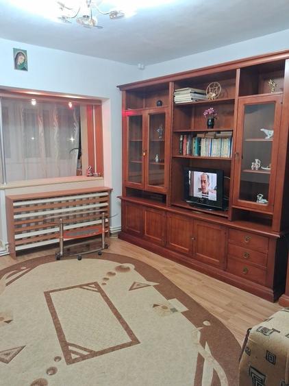 Garsonieră decomandată în Nicolina