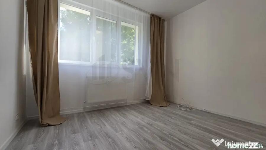 Apartament cu 2 camere semidecomandat în Pajura