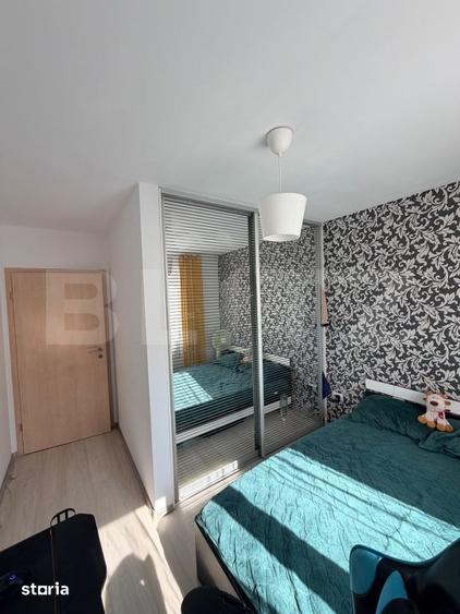 Apartament cu 3 camere, mobilat în Tractorul