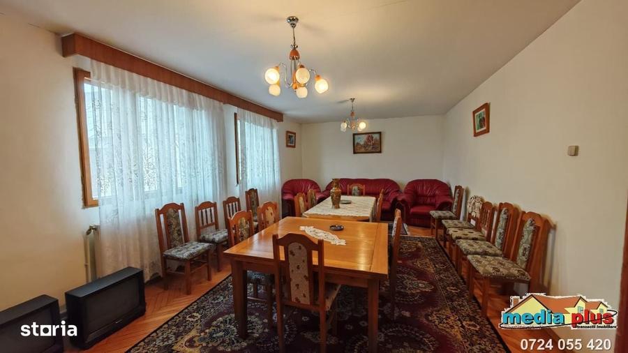 Casă cu 4 camere în Foltești