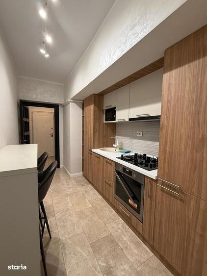 Apartament cu 2 camere decomandat în Breazu