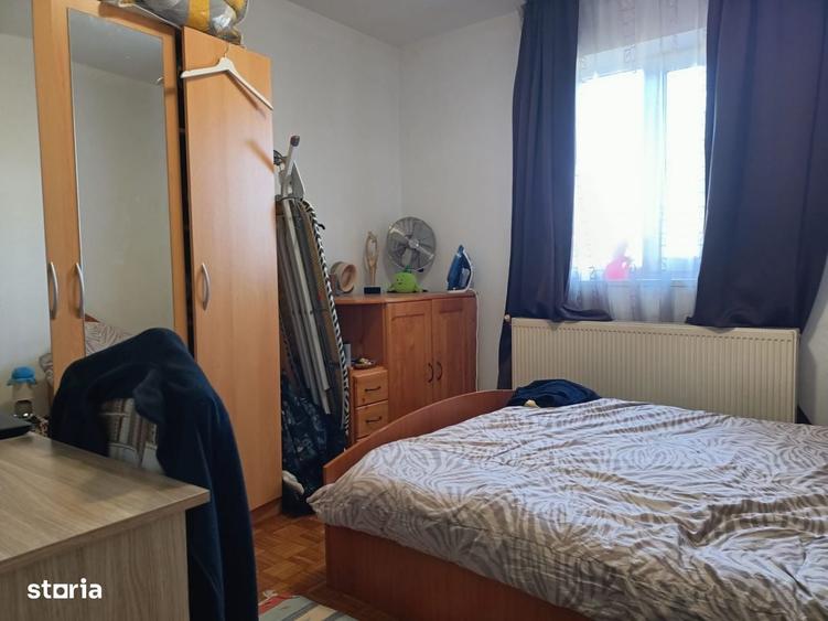Apartament cu 2 camere decomandat în Gruia