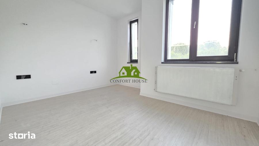 Casă cu 6 camere cu Teren 400 Mp în Bujoreni