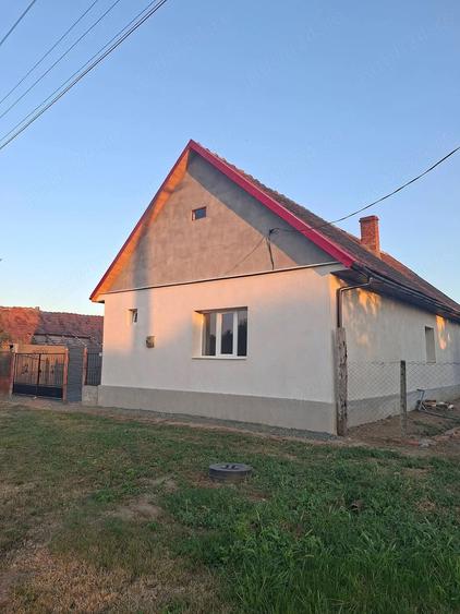 Casă în Sârbova