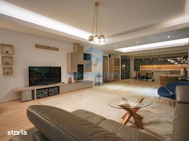 Apartament cu 3 camere, mobilat în Central — fotografia 1