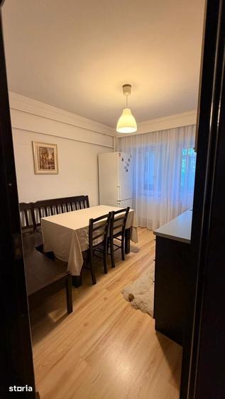 Apartament cu 4 camere în Traian