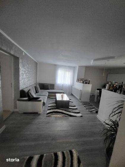 Casă cu 3 camere cu Teren 100 Mp în Iratoșu