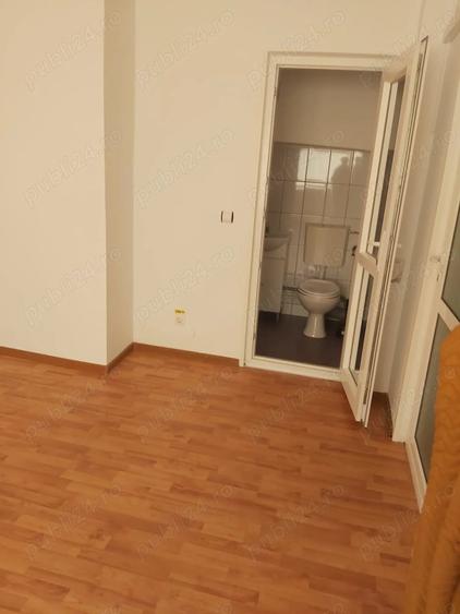 Spațiu comercial, de 39 mp, în Central