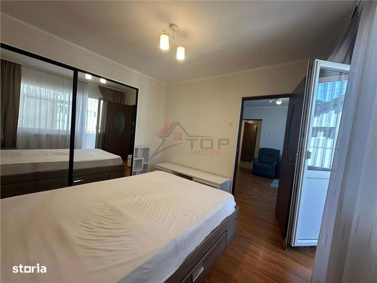 Apartament cu 2 camere semidecomandat în Podu Roș