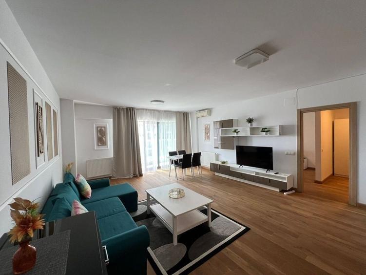 Apartament cu 2 camere semidecomandat în Exterior Vest