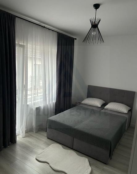 Duplex cu 3 camere cu Canalizare în Sud-Vest