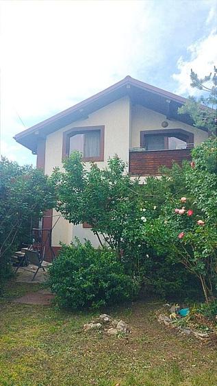 Casă cu 4 camere cu Teren 500 Mp în Central