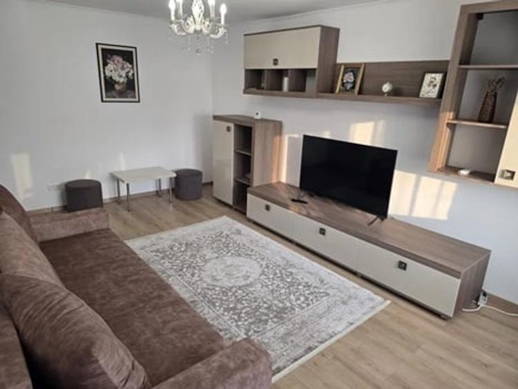 Apartament cu 2 camere decomandat în Dacia