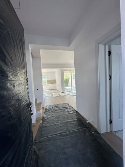Duplex cu 4 camere cu Canalizare în Vârteju