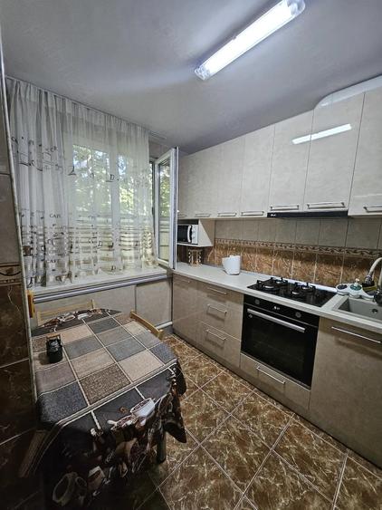 Apartament cu 2 camere decomandat în Giurgiului