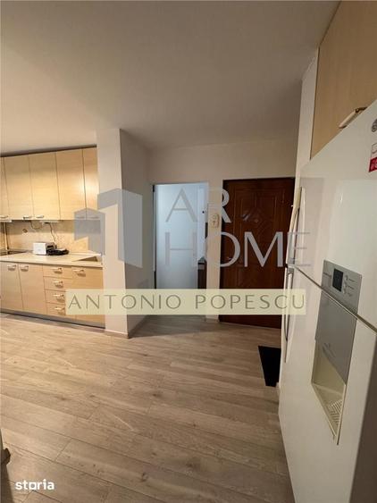 Apartament cu 3 camere decomandat în 9 Mai