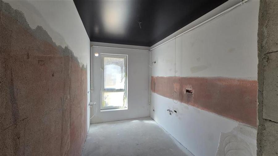 Apartament cu 2 camere decomandat în Dobroești