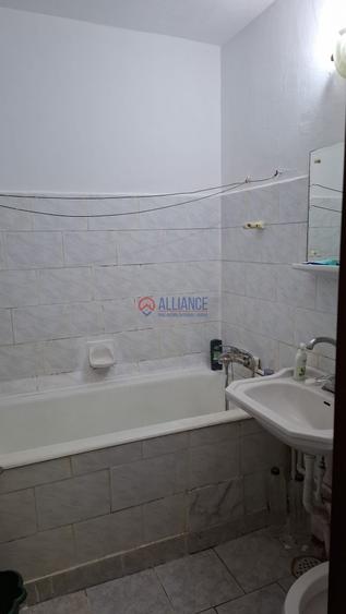 Apartament 2 camere în Tomis II, etaj 2, balcon și centrală proprie - 6