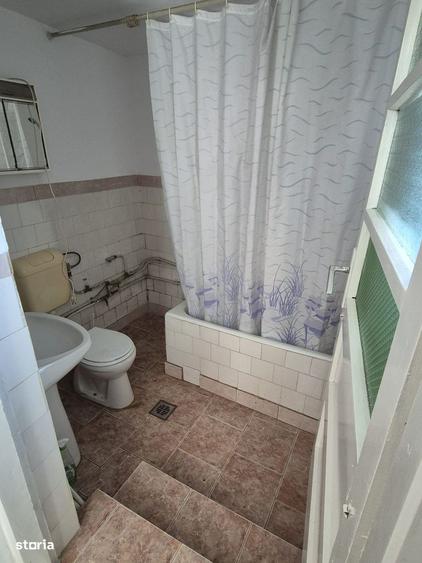 Casă cu 2 camere în Cuza Vodă