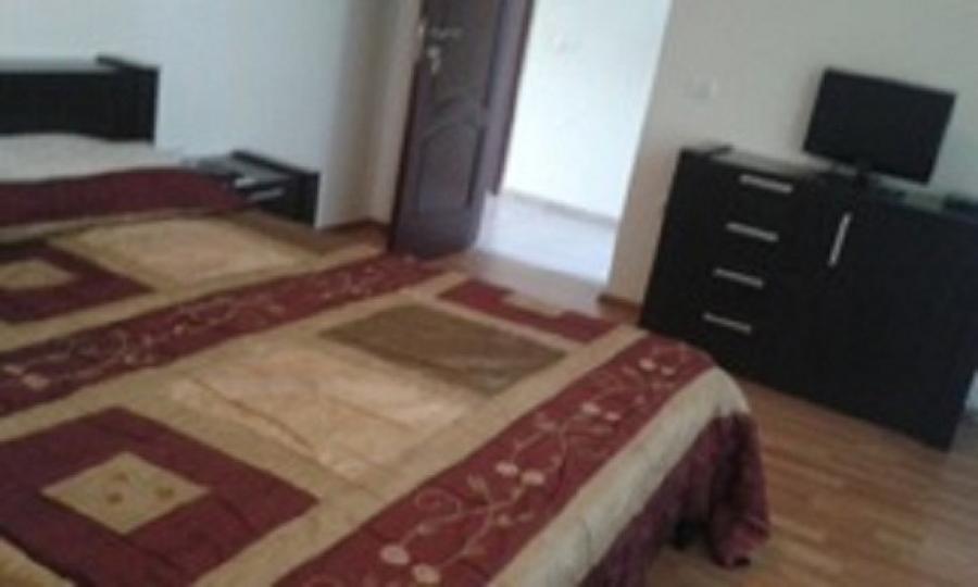 Casă cu 4 camere cu Teren 500 Mp în Șagu