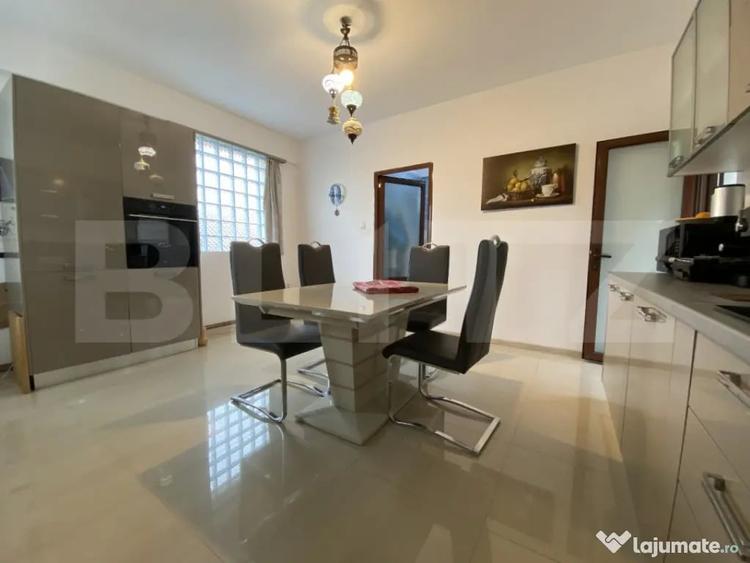 Casă cu 4 camere cu Teren 180 Mp în Cetate