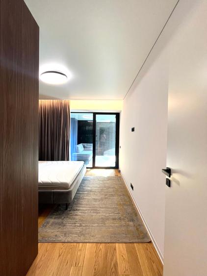 "Yachting" Lifestyle in the Heart of the Capital: Luxury Furnished 2-Rooms - 8