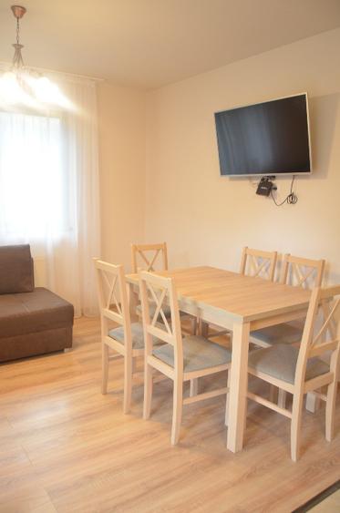Apartament cu 3 camere decomandat în Valea Alba