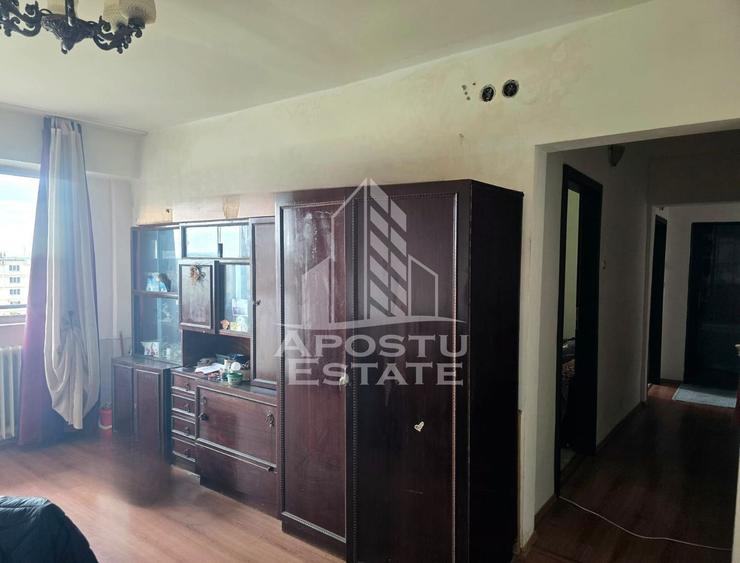 Apartament cu 3 camere decomandat, mobilat în Podgoria