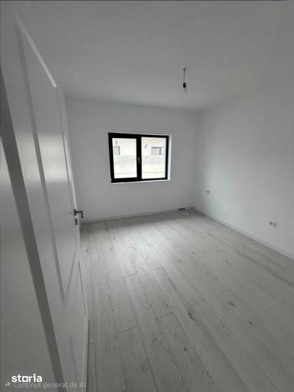 Casă cu 4 camere cu Teren 400 Mp în Clinceni