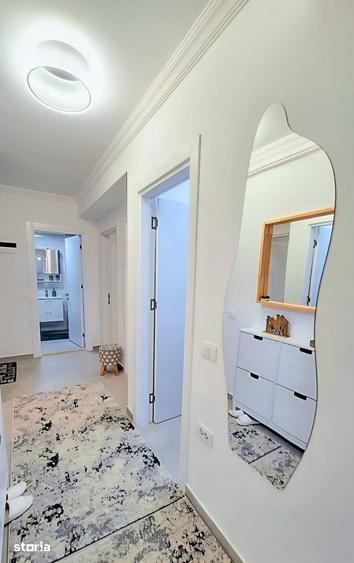 Apartament cu 3 camere decomandat în Energia