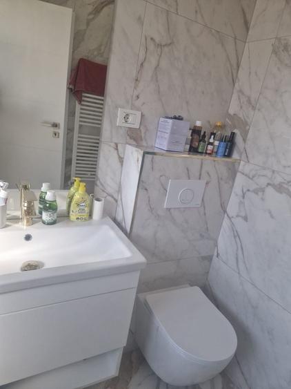 Casă cu 4 camere cu Teren 250 Mp în Berceni