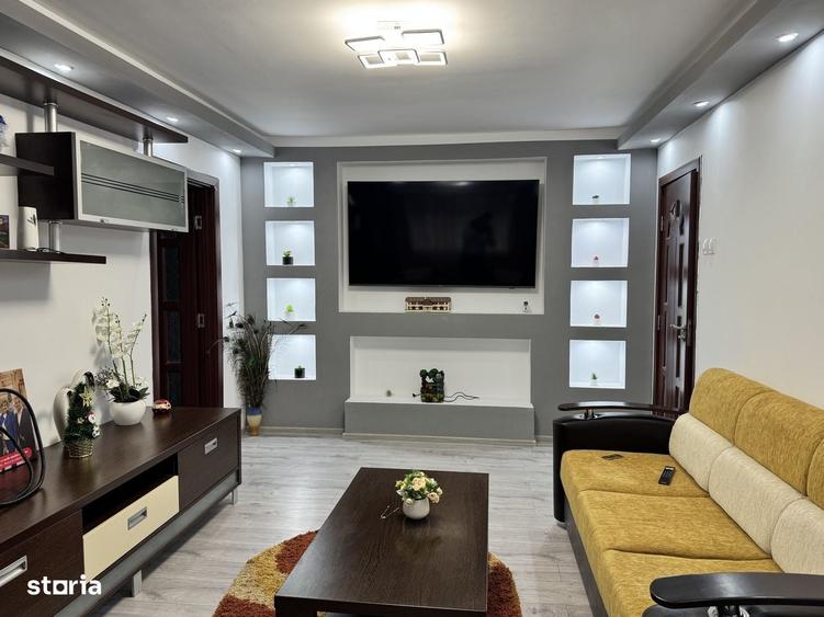 Apartament cu 4 camere în Central