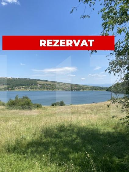 Teren agricol intravilan de 4827 mp, în Pădureni