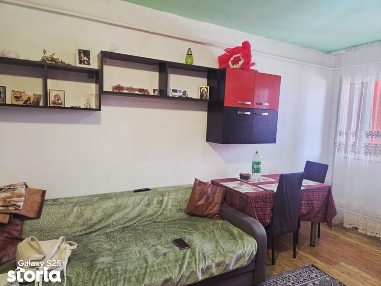 Apartament cu 2 camere decomandat în Galata