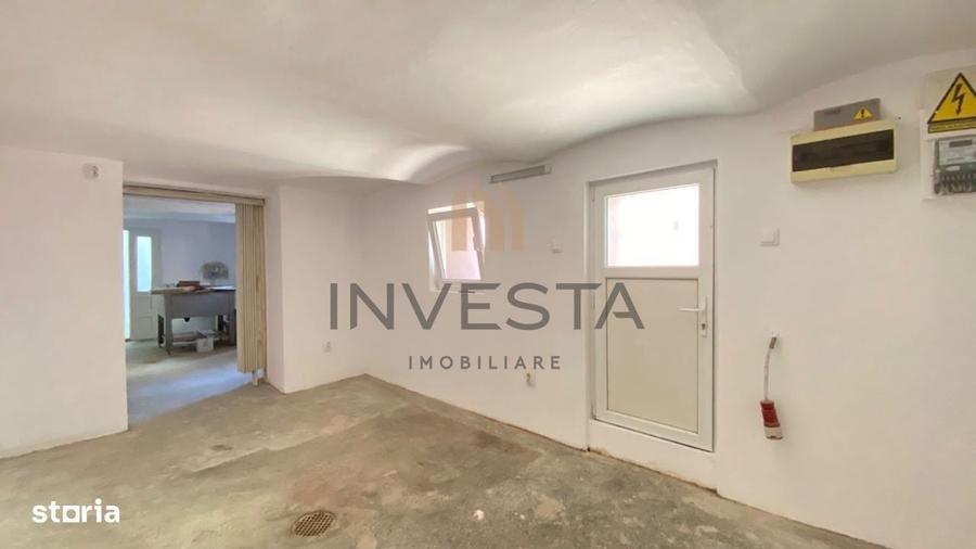 Apartament cu 2 camere semidecomandat în Gruia