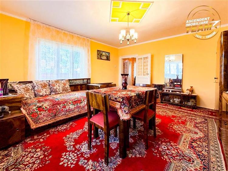 Casă individuală cu 2 camere cu Teren 1169 Mp în Zagon