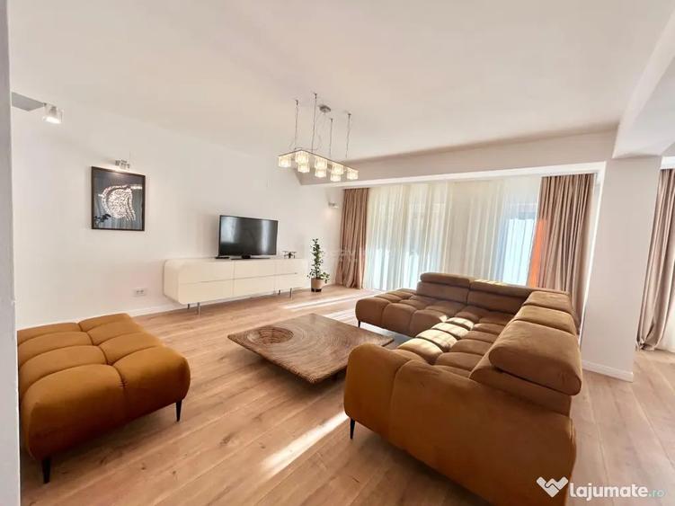 Casă cu 4 camere cu Teren 178 Mp în Central