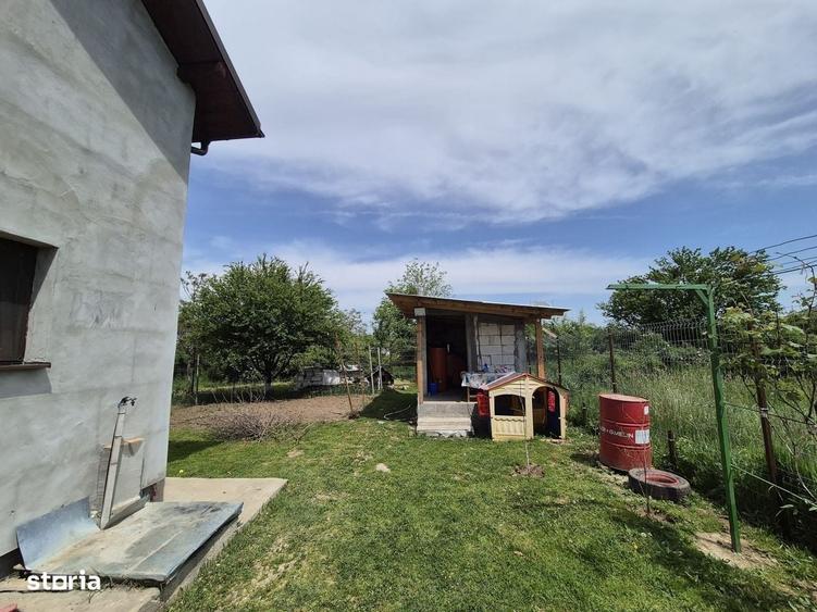 Casă cu 4 camere în Central