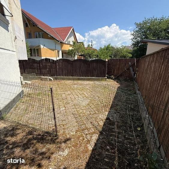 Casă cu Teren 500 Mp în Săsar