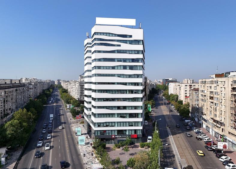 Birou, de 9,500 mp, în Muncii