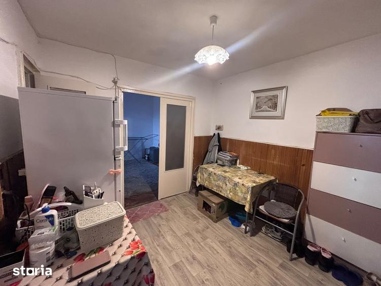 Apartament cu 3 camere în Dâmbu Pietros