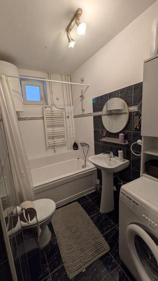 Apartament cu 2 camere semidecomandat în Rogerius
